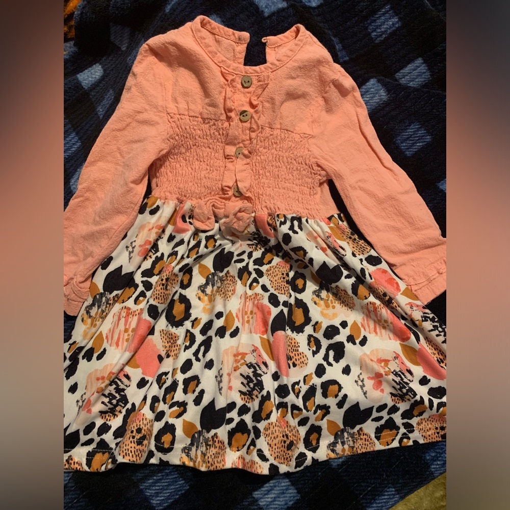 Marie Nicole dress size small.